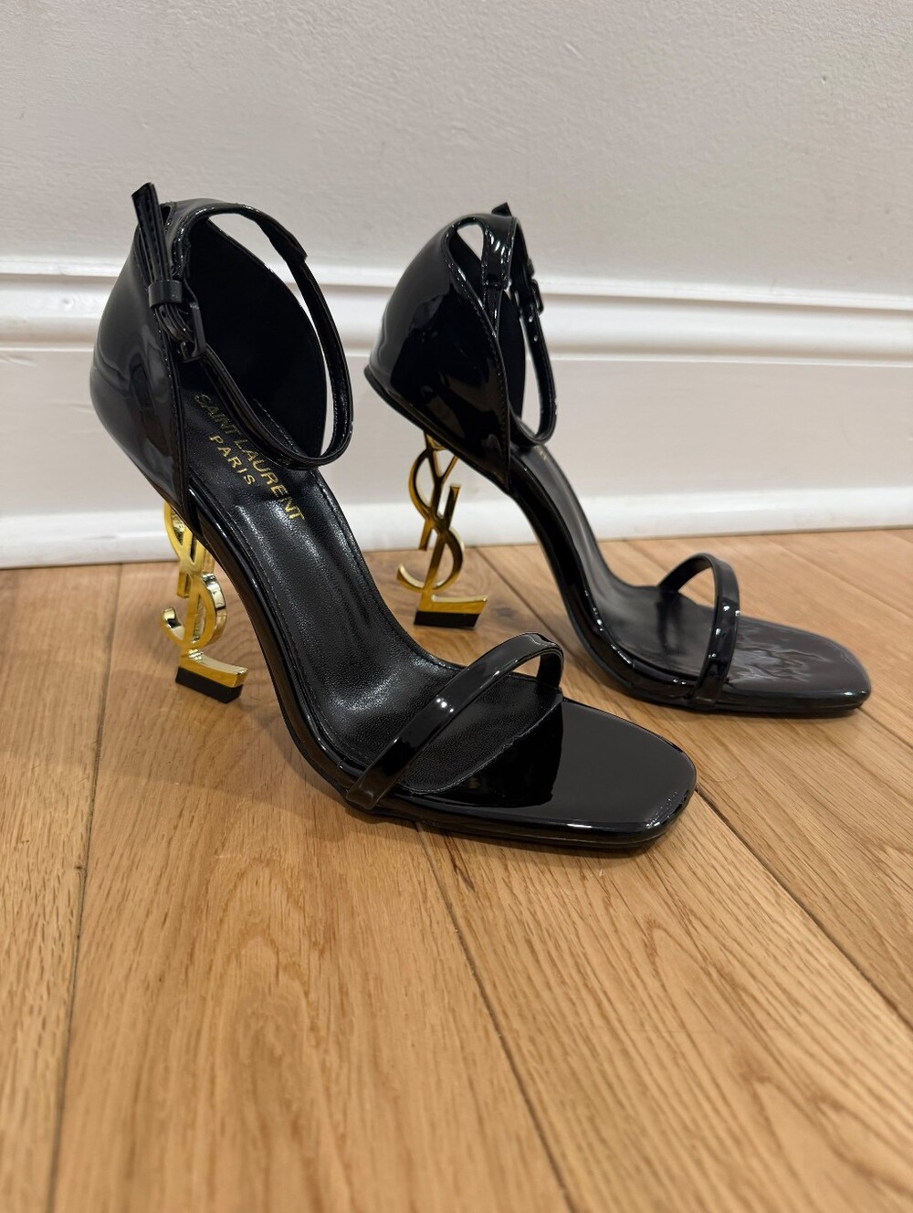 Saint Laurent Black Patent Logo Sculptural Heel Sandals - Picture 11 of 11